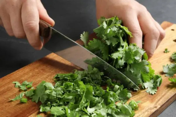 how to cut parsley