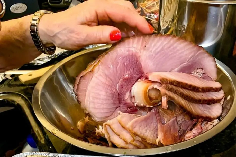 how to carve spiral ham for thanksgiving